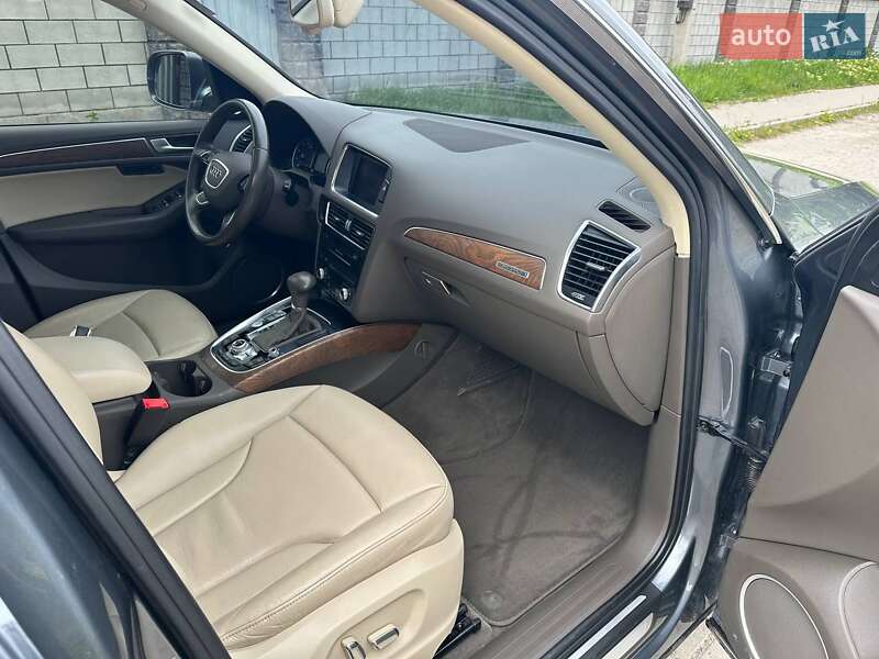 Позашляховик / Кросовер Audi Q5 2013 в Рівному