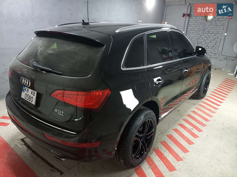 Внедорожник / Кроссовер Audi Q5 2014 в Шаргороде