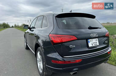 Позашляховик / Кросовер Audi Q5 2016 в 