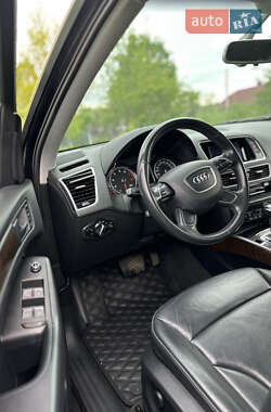 Позашляховик / Кросовер Audi Q5 2016 в 