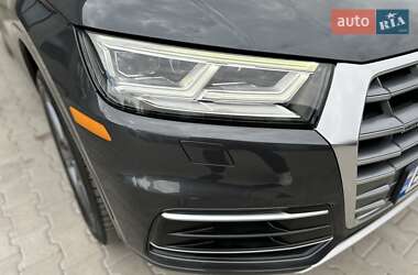 Внедорожник / Кроссовер Audi Q5 2019 в 