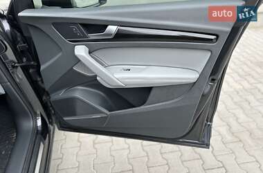 Внедорожник / Кроссовер Audi Q5 2019 в 