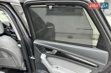 Внедорожник / Кроссовер Audi Q5 2019 в 