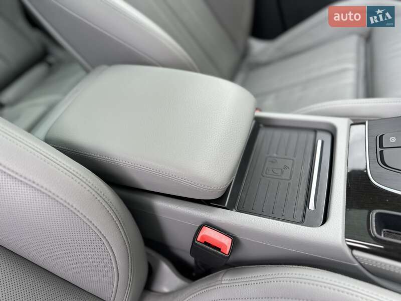 Позашляховик / Кросовер Audi Q5 2019 в Львові