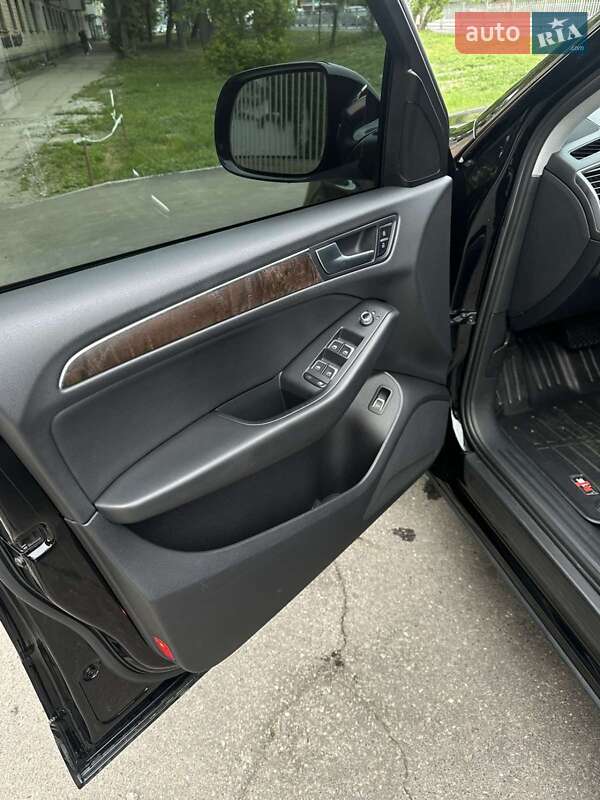 Внедорожник / Кроссовер Audi Q5 2014 в Полтаве