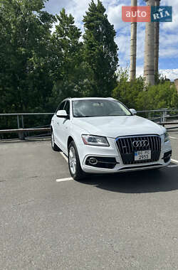Позашляховик / Кросовер Audi Q5 2016 в Києві