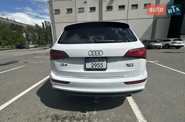 Позашляховик / Кросовер Audi Q5 2016 в Києві