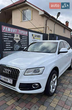 Позашляховик / Кросовер Audi Q5 2013 в Ужгороді