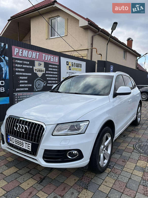 Внедорожник / Кроссовер Audi Q5 2013 в 