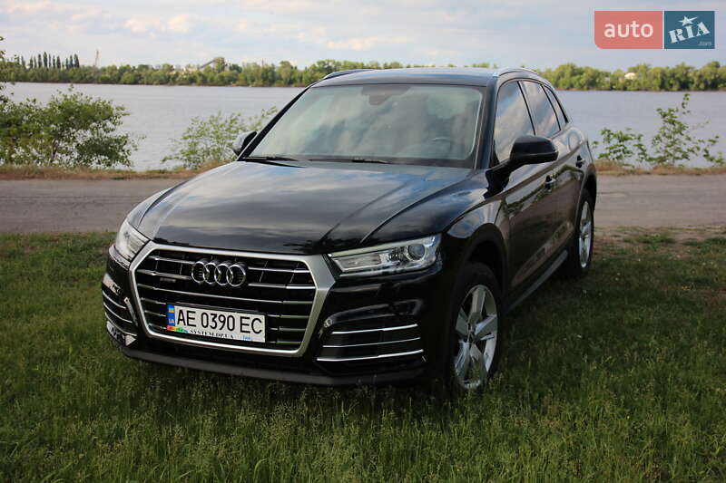 Внедорожник / Кроссовер Audi Q5 2017 в Днепре