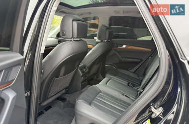 Внедорожник / Кроссовер Audi Q5 2022 в 