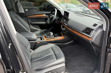Внедорожник / Кроссовер Audi Q5 2022 в 