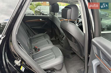 Внедорожник / Кроссовер Audi Q5 2021 в 