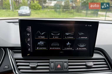 Внедорожник / Кроссовер Audi Q5 2021 в 