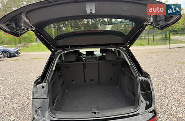 Внедорожник / Кроссовер Audi Q5 2021 в 