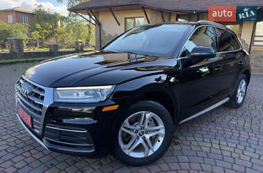 Внедорожник / Кроссовер Audi Q5 2019 в 