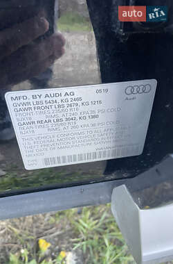 Внедорожник / Кроссовер Audi Q5 2019 в 