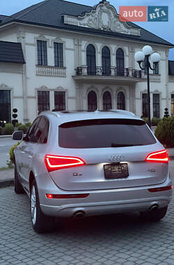 Позашляховик / Кросовер Audi Q5 2012 в 