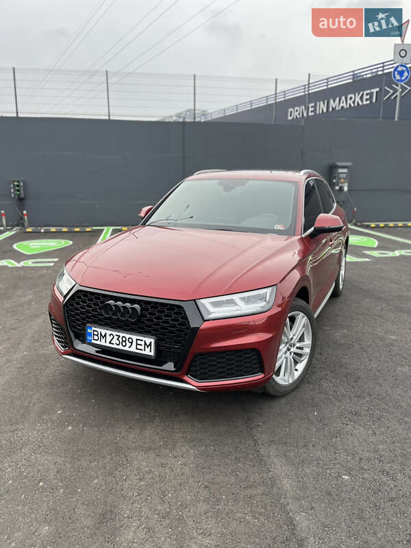 Позашляховик / Кросовер Audi Q5 2018 в Чернігові
