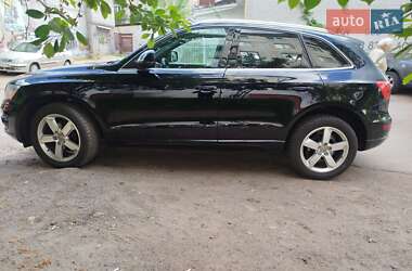 Внедорожник / Кроссовер Audi Q5 2012 в 