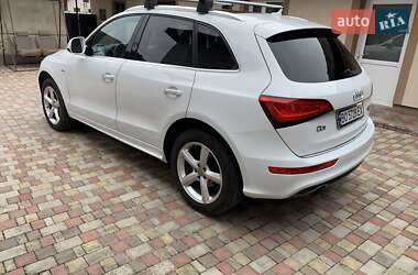 Внедорожник / Кроссовер Audi Q5 2017 в 