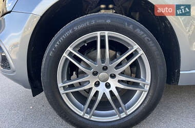 Позашляховик / Кросовер Audi Q5 2011 в 