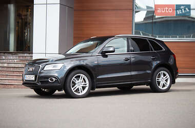 Внедорожник / Кроссовер Audi Q5 2016 в 
