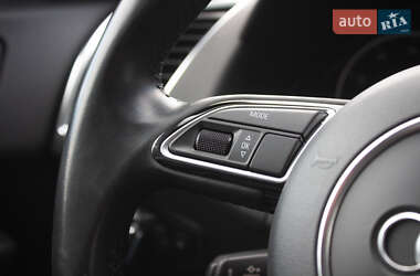 Внедорожник / Кроссовер Audi Q5 2016 в 