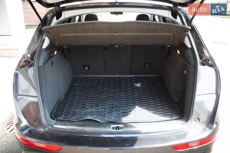 Внедорожник / Кроссовер Audi Q5 2016 в Киеве