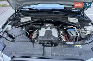 Позашляховик / Кросовер Audi Q5 2015 в 