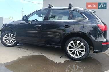 Внедорожник / Кроссовер Audi Q5 2017 в 