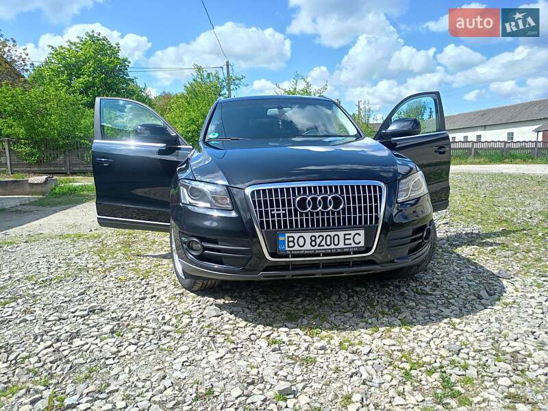 Позашляховик / Кросовер Audi Q5 2012 в Бучачі