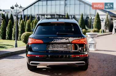 Позашляховик / Кросовер Audi Q5 2020 в 