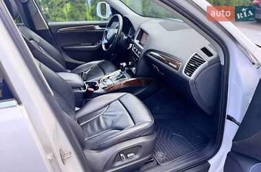 Позашляховик / Кросовер Audi Q5 2015 в 