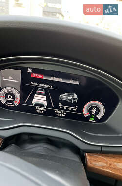 Внедорожник / Кроссовер Audi Q5 2021 в 