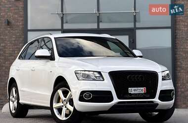 Внедорожник / Кроссовер Audi Q5 2009 в 