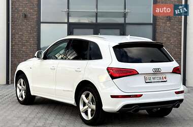 Внедорожник / Кроссовер Audi Q5 2009 в 