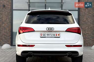Внедорожник / Кроссовер Audi Q5 2009 в 