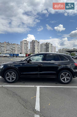 Внедорожник / Кроссовер Audi Q5 2016 в 