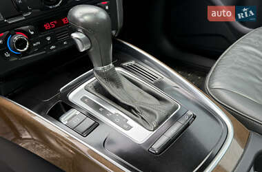Внедорожник / Кроссовер Audi Q5 2010 в 