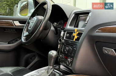 Внедорожник / Кроссовер Audi Q5 2010 в 