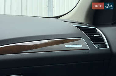 Внедорожник / Кроссовер Audi Q5 2010 в 