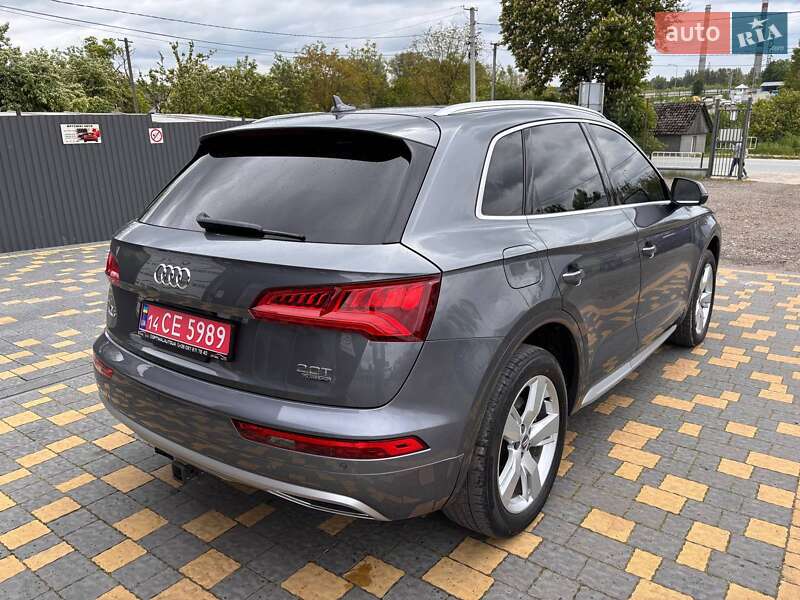 Внедорожник / Кроссовер Audi Q5 2018 в Львове