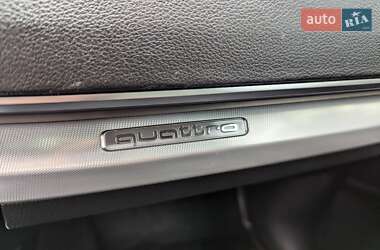 Внедорожник / Кроссовер Audi Q5 2017 в 