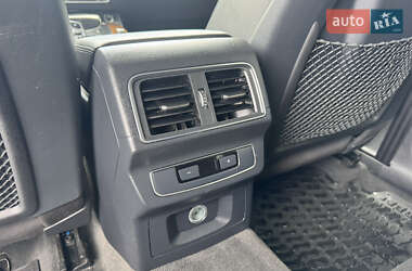 Позашляховик / Кросовер Audi Q5 2018 в 