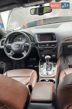 Позашляховик / Кросовер Audi Q5 2013 в 