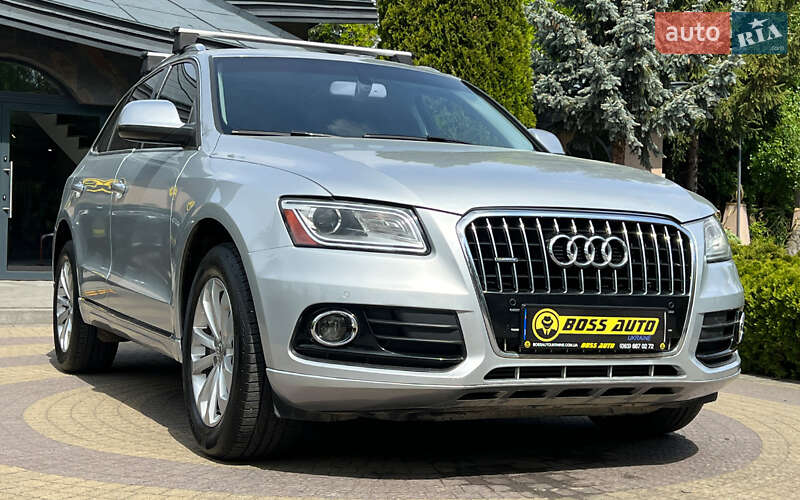 Внедорожник / Кроссовер Audi Q5 2015 в 