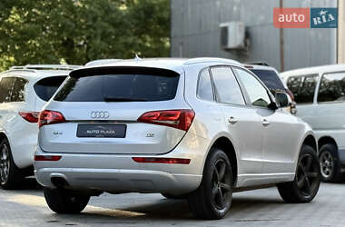 Внедорожник / Кроссовер Audi Q5 2012 в 
