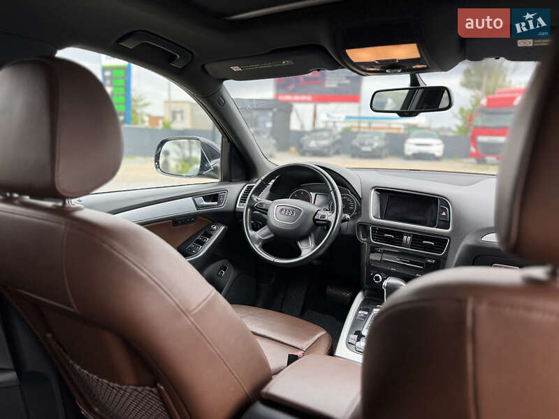 Внедорожник / Кроссовер Audi Q5 2013 в Тернополе