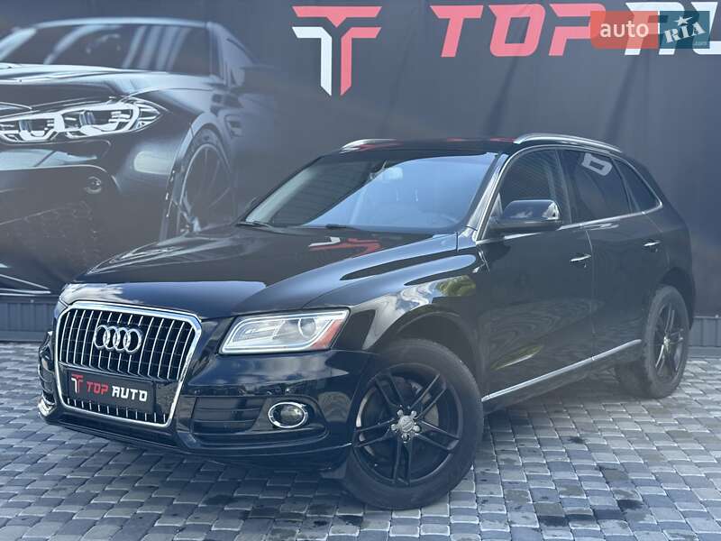 Внедорожник / Кроссовер Audi Q5 2015 в 